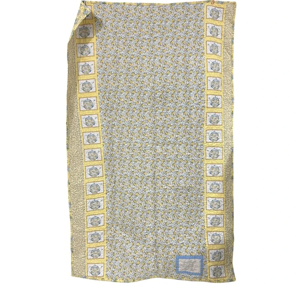 Handmade Yellow Patchwork Quilt Blue Floral Reversible Tea Cup Throw 42x66